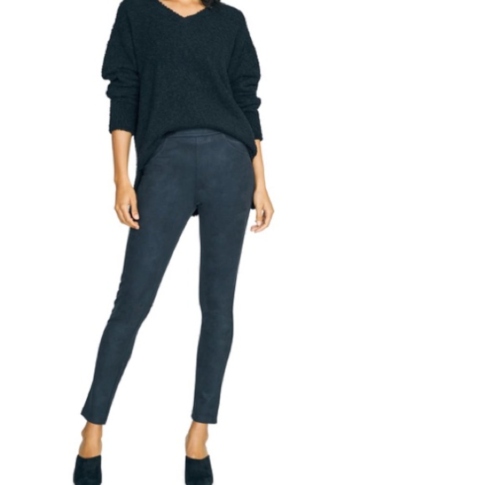 Sanctuary V Neck Teddy Black Sweater S $79!!